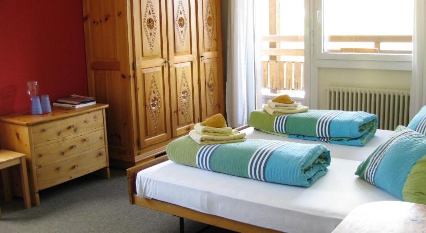 Hotel Bellavista Ftan Kamer foto