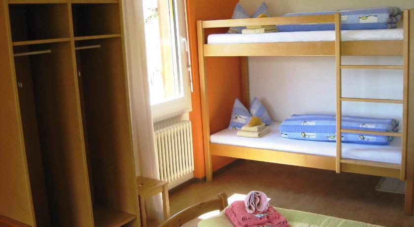 Hotel Bellavista Ftan Kamer foto