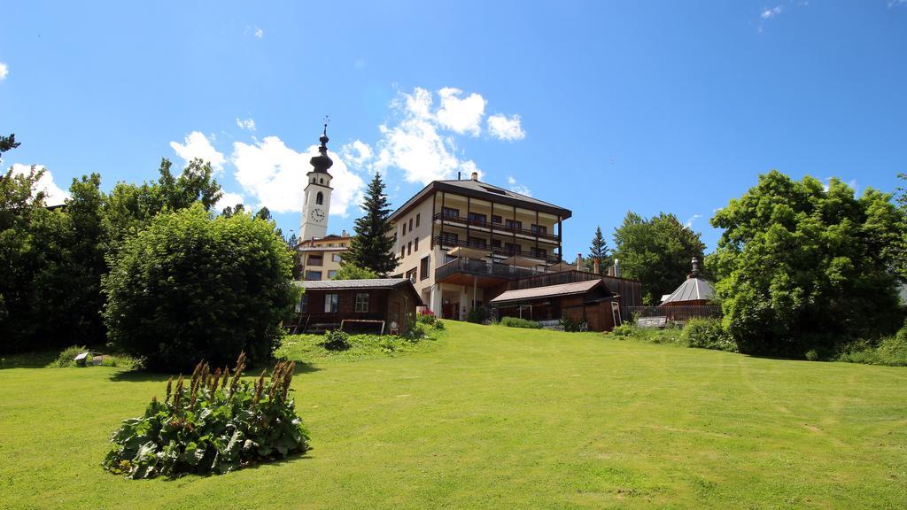 Hotel Bellavista Ftan Buitenkant foto